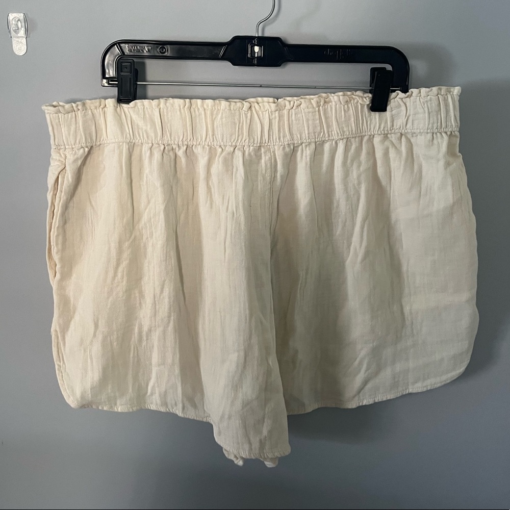 Gauze beach shorts